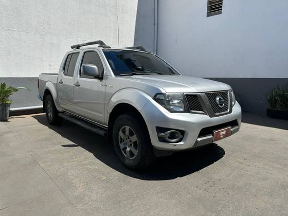 NISSAN FRONTIER 2.5 SV ATTACK 4X4 CD TURBO ELETRONIC DIESEL 4P AUTOMÁTICO